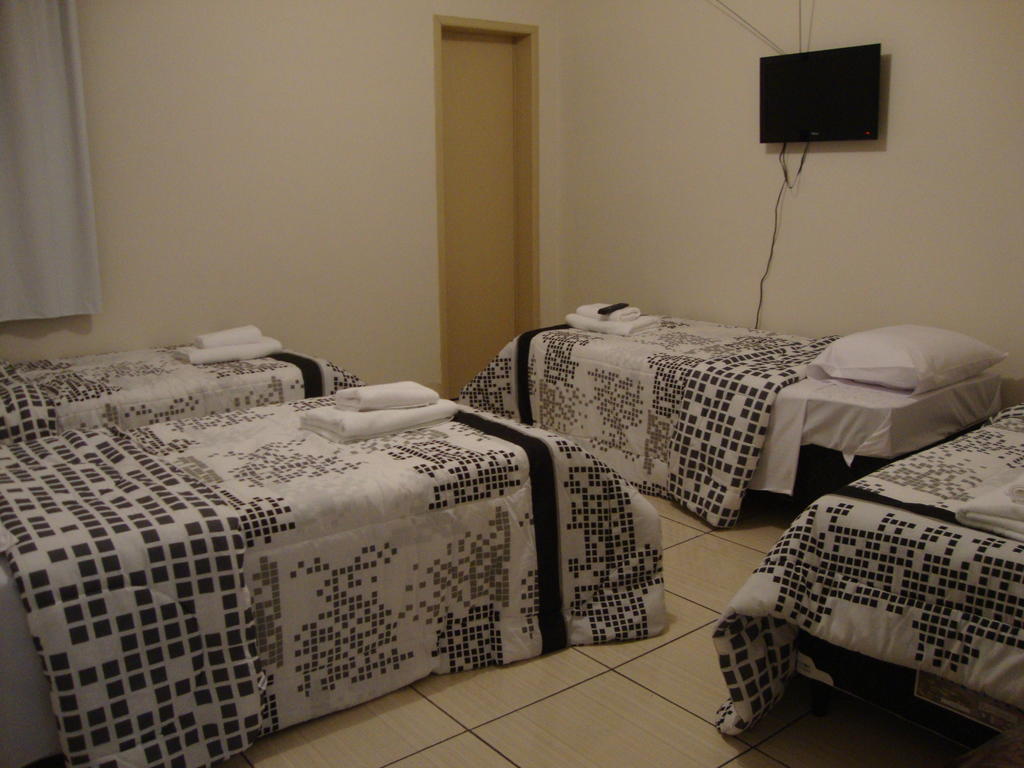 Hotel Frontier Foz do Iguaçu Szoba fotó